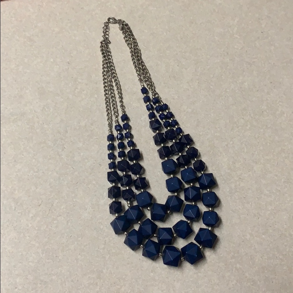 Statement necklace